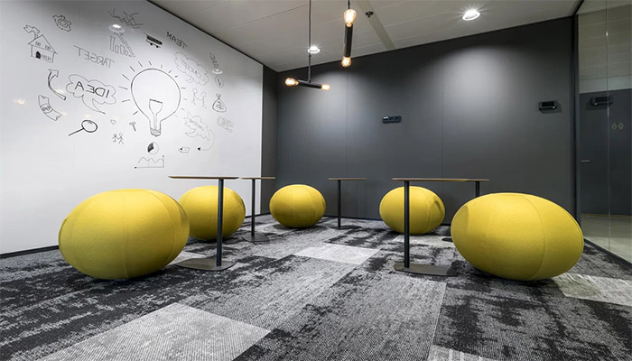 How to Create a Quiet Interior with Wall Paneling